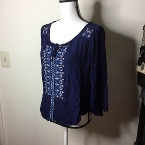 🟢FOREVER 21 Navy Long Sleeve Boho Top embroidery